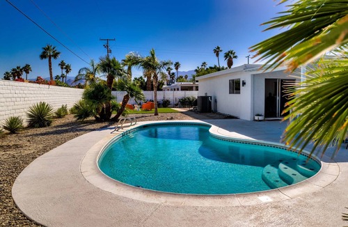 Racquet Club South House | Retro Pool Home Downtown Palm Springs Sleeps 6