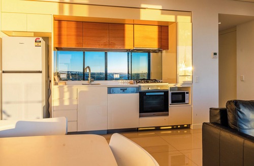 Eagle Farm Apartment | River Views & Stylish Stay at Portside Wharf