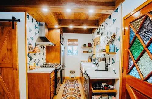 Kyburz Cabin | Riverfront! Pet-Friendly A-Frame Cabin - 25min to Sierra @ Tahoe
