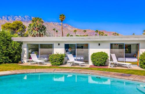 Sunmor House | Riviera Palm Springs Permit# 2040