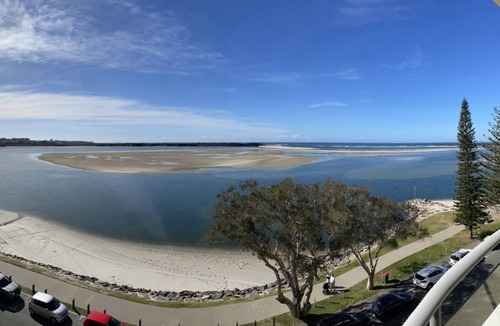 Golden Beach Apartment | Riviere 718 Stunning Panoramic Golden Beach Views