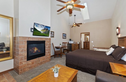 The Village Hotel | Robinhood Resort