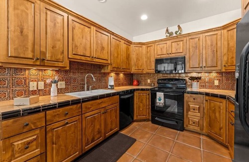 Wickenburg Villa | RODEO/Luxury linens/WD/full kitchen/courtyard/F/P