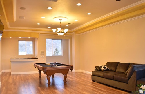 Sunrise Manor Villa | Romantic Vegas Villa 7 Beds & 7Baths