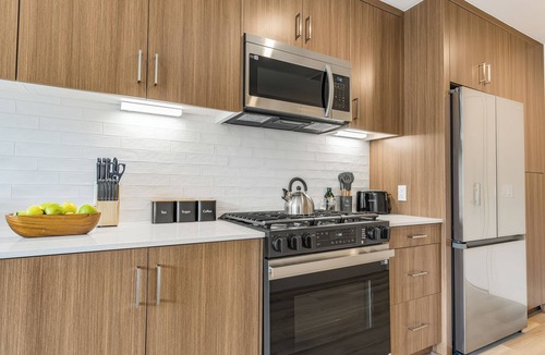 Cortez Hill Apartment | Rooftop Lounge Pool + Spa + Fitness | Downtown Access | Ancora by AvantStay