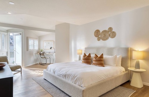 Diamond Crestview Hotel | Rooftop Ocean Views + Spa + Prime Laguna Beach Location | The Mara by AvantStay