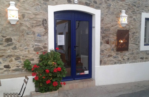 Mertola Bed & Breakfast | Room 1- Aunt Amália's house