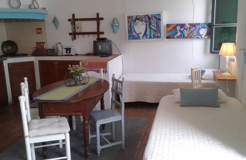 Mertola Apartment | Room 7- Yellow House T1