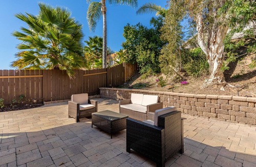 Rancho Penasquitos House | Roomy Rancho Penasquitos 4BR w/W/D, nr Trails & Parks, by Blueground