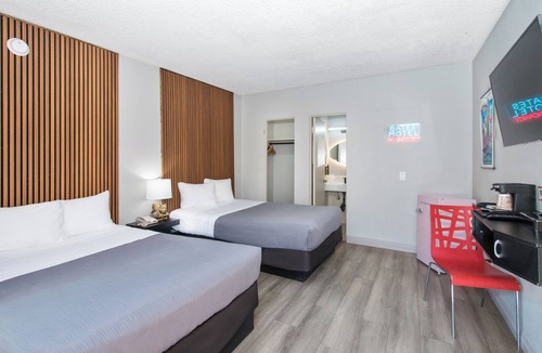 Chinatown Hotel | Royal Pagoda Motel