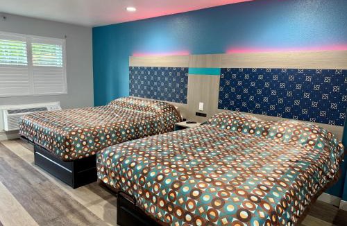 Rosemead Hotel | Royale Inn 老爺客棧 - San Gabriel, Los Angeles