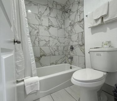 Rosemead Hotel | Royale Inn 老爺客棧 - San Gabriel, Los Angeles