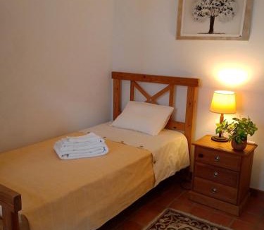 Carvalhinhos House | Rustic Village House for Nature & Trekking Lovers