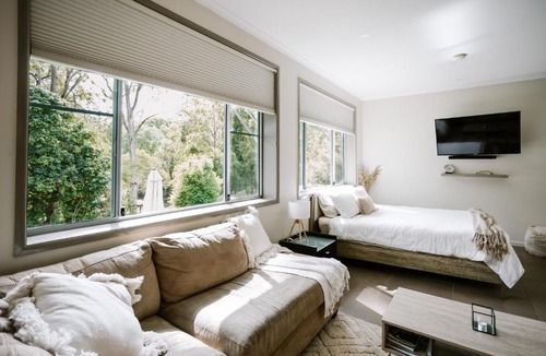 Camp Mountain Apartment | Samford Bush Haven
