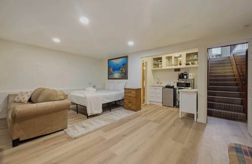 Oak Park Apartment | San Diego Studio | Private Entry, Near Downtown