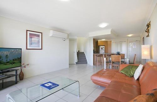 Labrador Apartment | Sandcastles On The Broadwater