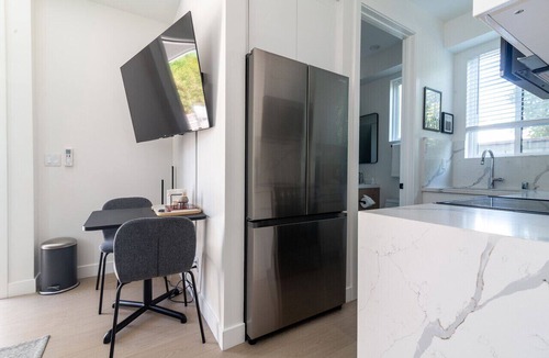 NoHo Arts District Apartment | Scandinavian-Style 1BR Apartment BUILT 2024 (p80)