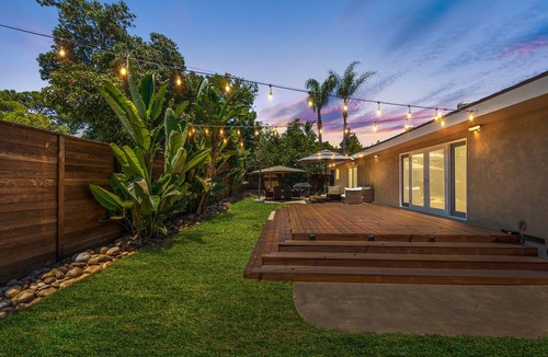 Del Cerro House | SDSU Beach Cottage (San Diego State University)