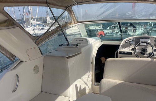 Belem Boat Rental | Sea Bloom II - Night in a fancy speedboat