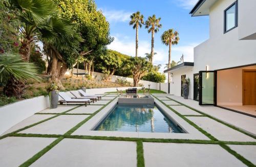 Central Malibu Villa | Sea Vista