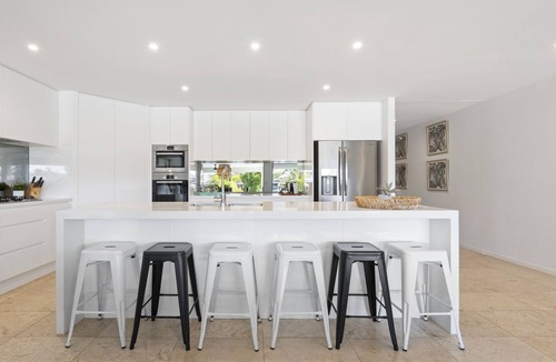 Mermaid Waters House | Seaclusion Broadbeach – Effortless Luxury, Coastal Calm