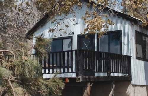 Dunlap Cabin | Secluded rustic 1-bedroom cabin on private land