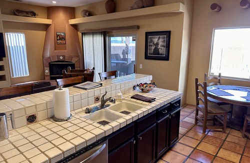La Quinta Cove House | Serene Desert Escape-Salt Water Pool & Jacuzzi/Fire Pit/Views #067047 3bd
