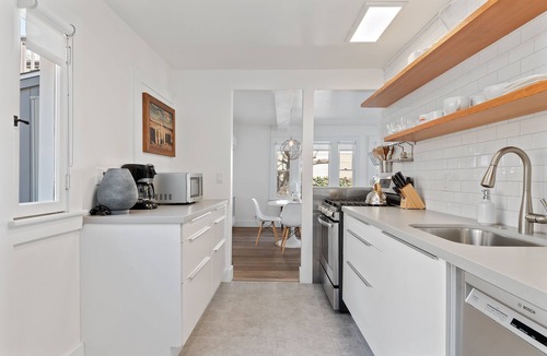Summerland House | Serene Ocean Views 1 Bd/1Bth peaceful stays