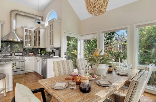 Eastern Malibu House | Serene Serra Retreat Estate-Malibu Escape with Ocean & Mountain Views