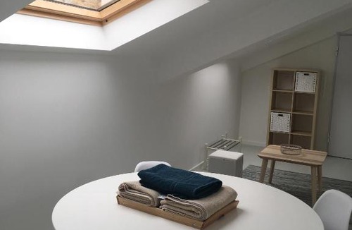 Sao Martinho do Porto Apartment | Serene Waterfront Apartment