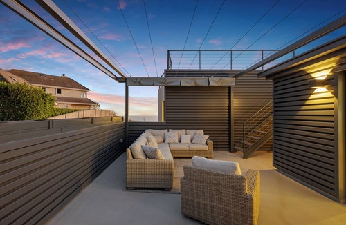 Central Malibu House | Serenity in Malibu Canyon Views Fireplace Ping Pong