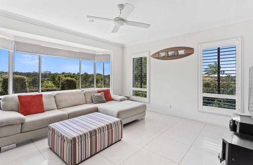 Burleigh Waters Apartment | Serenity on Sprindrift