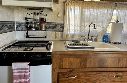 Warner Springs House | Shabby Chic Warner Springs Rental at a Ranch Ideal for Glamping in California