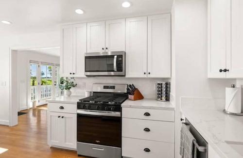 East Mesa House | Shoreline Escape