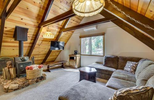 Camp Connell House | Sierra Nevada at Your Doorstep! Big Trees Cabin