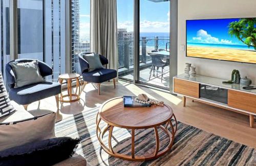 Broadbeach Apartment | Signature 14th floor North East facing 9