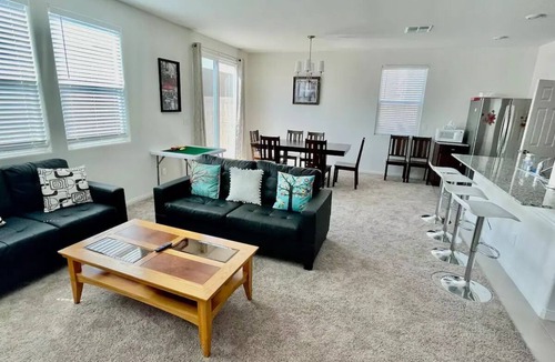 Sovana House | Single house, 2023 built, 5 bedroom, Sleeps 12, Near Las Vegas Strip