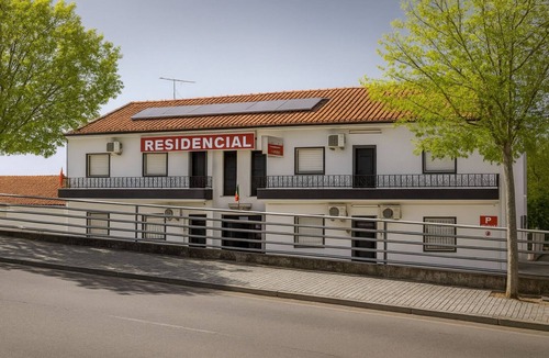 Elvas Cabin | Single Room