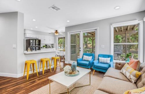 Castaic Apartment | Six Flags Getaway - Peaceful Retreat with Pool