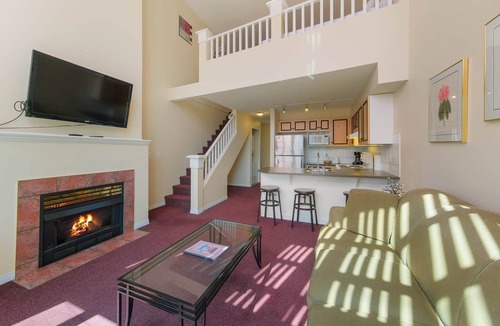 Quail Ridge Apartment | Sky Loft - 304