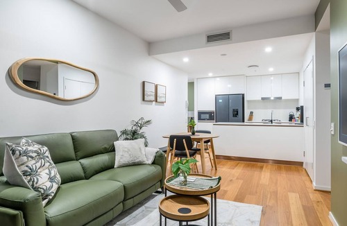 Newstead Apartment | Skyline Serenity Newstead