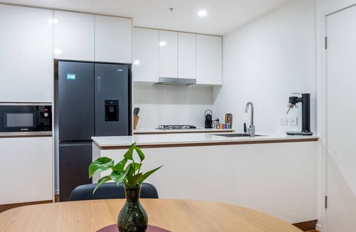 Newstead Apartment | Skyline Serenity Newstead