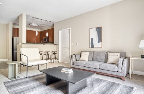 East San Mateo Apartment | Sleek San Mateo 2BR w/Pool & Gym, easy highway access, by Blueground