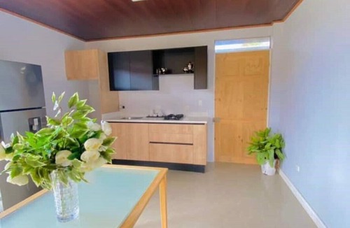 Limon Apartment | Small apartment with beautiful sea view