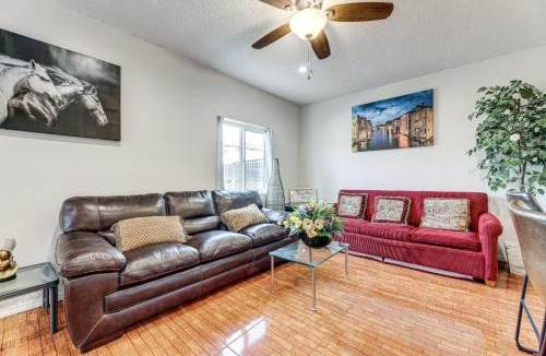 Hawthorne Apartment | SoCal Launchpad: 3BR in Hawthorne, 4 Mi to SoFi!
