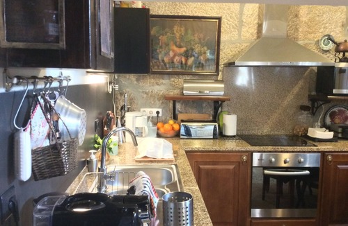 Baiao Villa | Solar da Motta 4 bedroom villa in Douro - WiFi, pool, BBQ, free parking