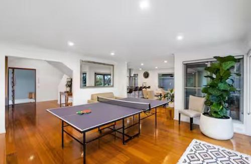 Sorrento House | Sorrento Waterfront Retreat & Pool