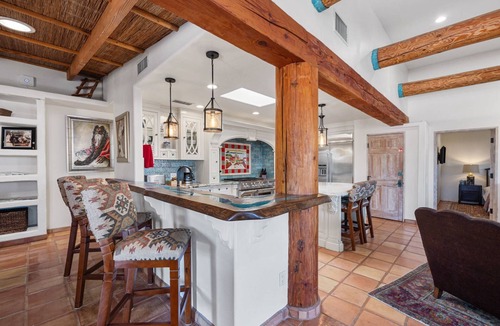 Palm Desert House | South Palm Desert, Gorgeous Yard, Pool, Built-in BBQ