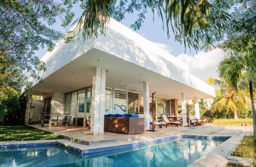 Playa Colorado House | Southern Dream Luxury beach-front villa