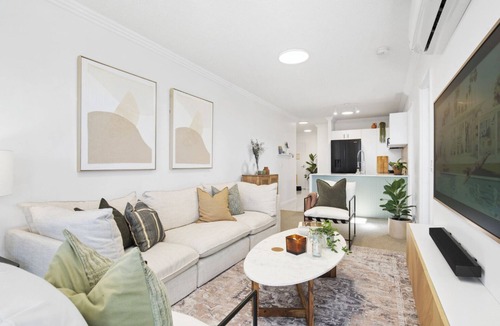 Southport Apartment | Southport Executive Broadwater Apartment